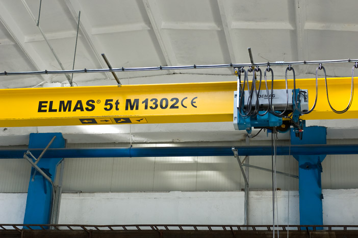 Elmas single-girder full portal crane 5 tons